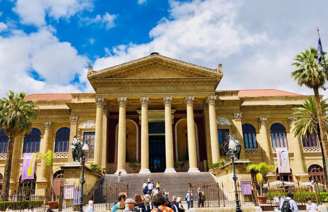Teatro Massimo Apartment- Self Check-In パレルモ エクステリア 写真